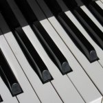 Comment improviser au piano lorsque l’on débute ?