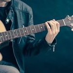 Comment se déroule un cours de guitare ?